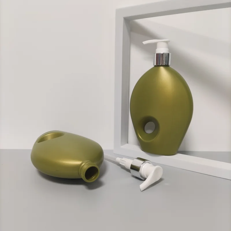 Customized 300ml Shower Gel HDPE Bottle With Handle for Shampoo Flat Plastic Empty Lotion Pump Bottles