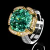 Bague verte Parra taille ouverte coupe nid d'oiseau