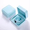 Caja de pulsera azul