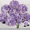 ไฮเดรนเยียสีม่วงพร้อมใบ