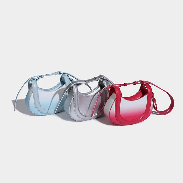 High texture 2024 spring/summer new Sweet Cool gradient design single-shoulder drumstick niche advanced crescent bag