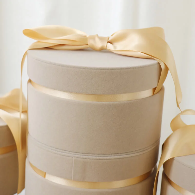 High End Velvet Gift Box Round Soft Suede Cosmetic Wedding Favor