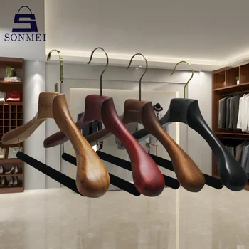 High End Wide Shoulder Clothes Beech Wooden Luxury Hanger for Suits