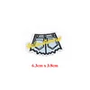 4 #: pantaloncini