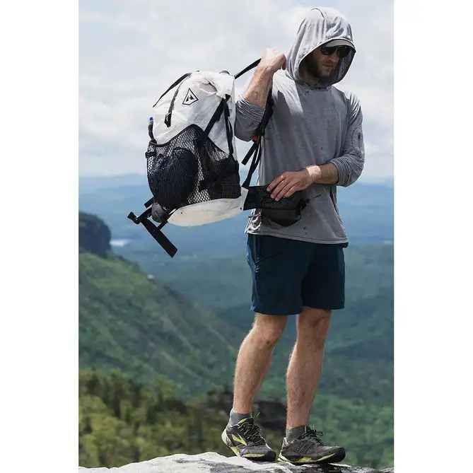 Sac à Dos Hyperlite Mountain Gear 2400 – 40L – Noir Dyneema – Taille Large