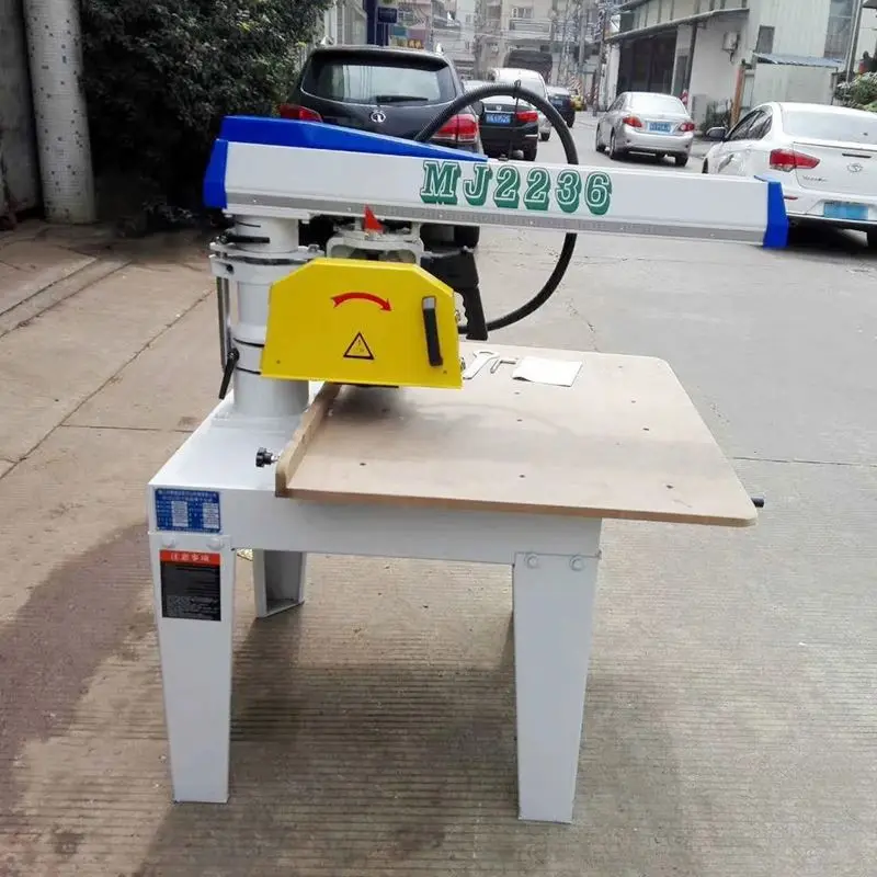 Carpentry Machinery Radial Arm Saw Woodworking Panels  Controllable Feed Rate Woodworking Sawing Machine Semi-Automatization