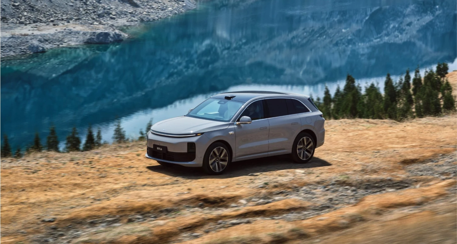 2024 Hybrid Li Auto L6 Luxury Electric Car vehicles 4WD Lixiang L6 Hybrid SUV New Energy Vehiclel