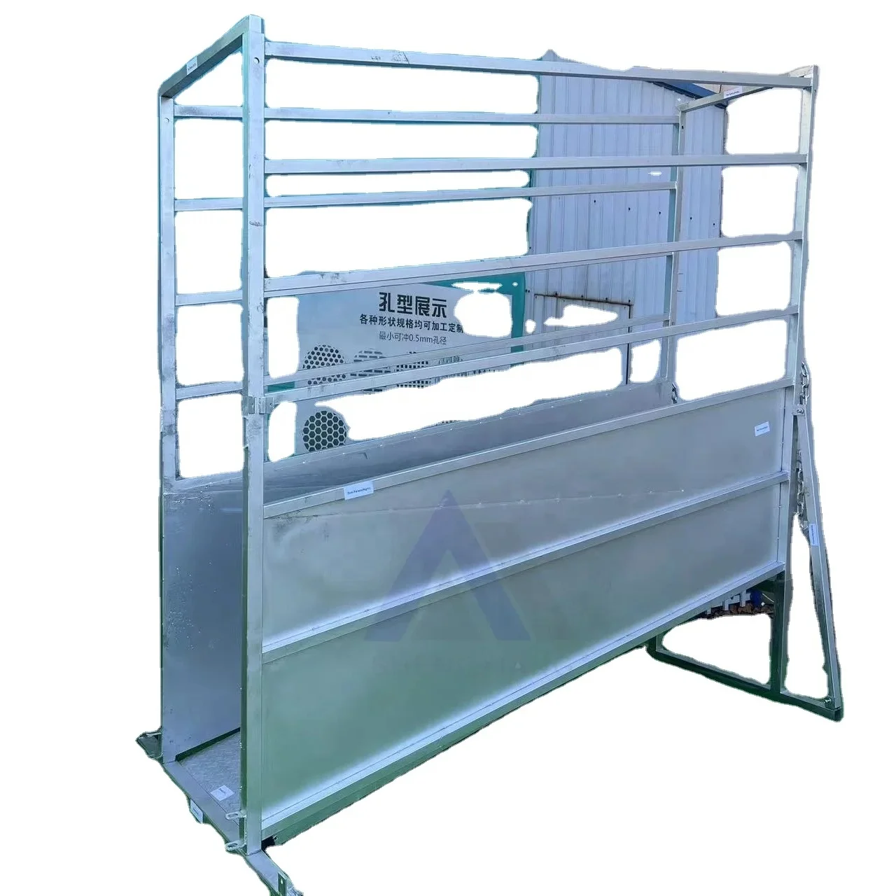 Heavy Duty Height Adjustable Cattle Loading Ramp 3.6m Farm Animal Husbandry Equipment Cattle Panels and Gate for Cattle Yard
