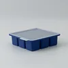 azul oscuro