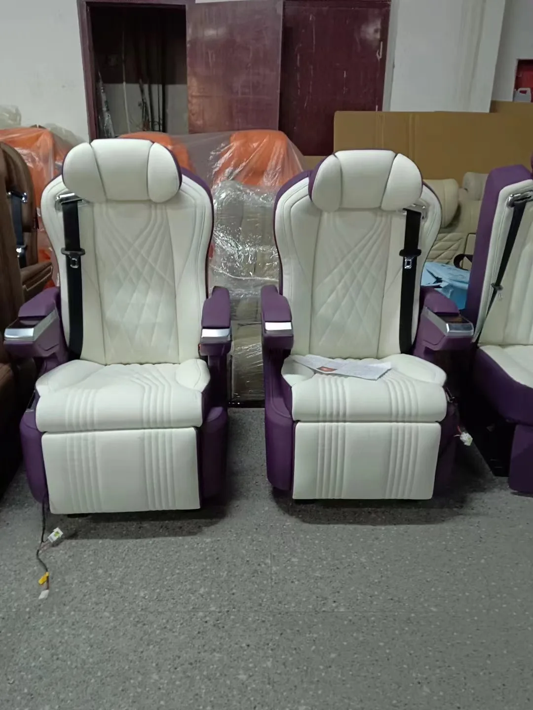 Best Quality Car Seat With Electric Swiveling Luxury Van Captain Seat For Vehicles Van Mpv