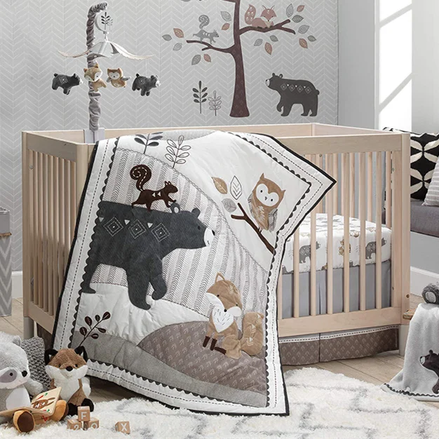 Newborn Cot Bedding Crib Bumper Sheet Cartoon Cute Animal Bedlinen Comforter Set Baby Cot Bedding Sets