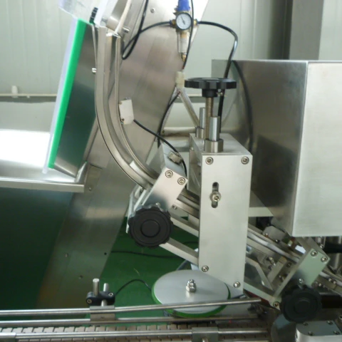 JF D902 High Speed Automatic Capping Screwing Machine for Packing Machine