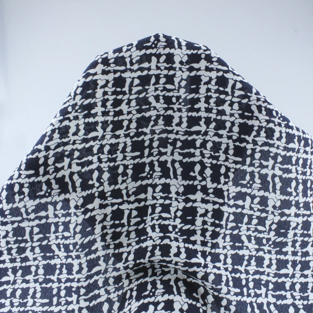 Мягкая 100% шелковая ткань с принтом для пижамы, юбки или наволочки