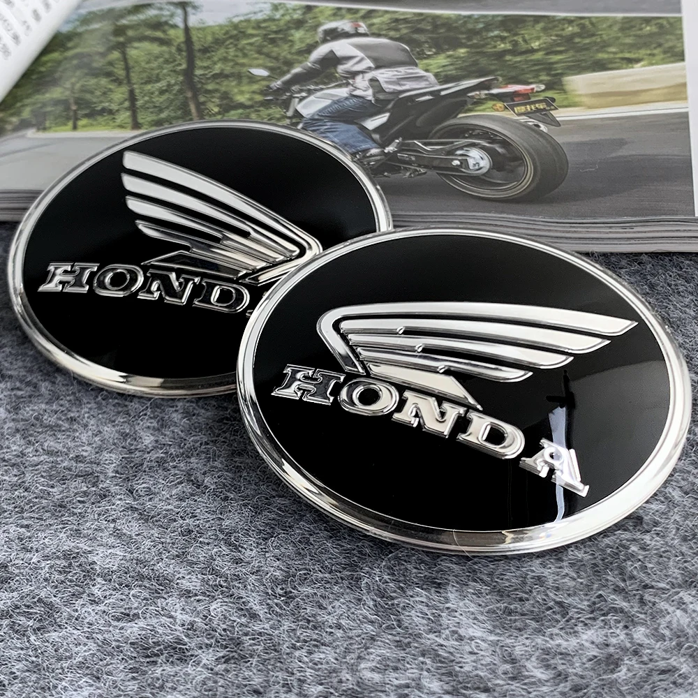 Sticker Honda-Logo 3D chrom für rechte Seite