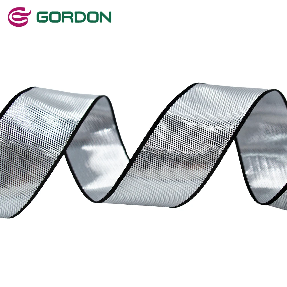 Лента металлическая с черными краями