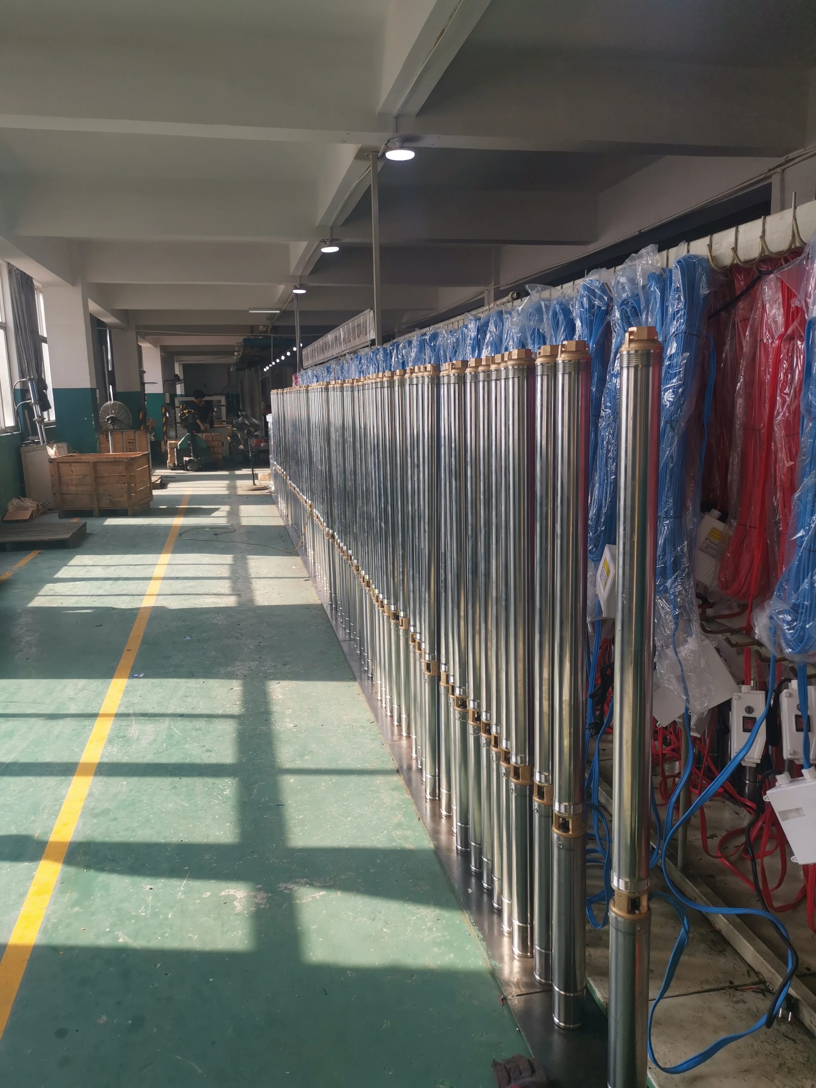 
 Сельскохозяйственный погружной глубоководный насос для орошения 0,75 л.с. 0,55 кВт  