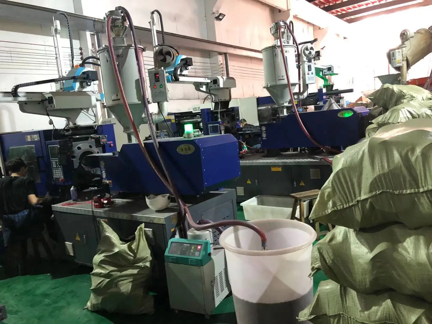 Yongkang Zongchi Industry And Trade Co., Ltd. 3