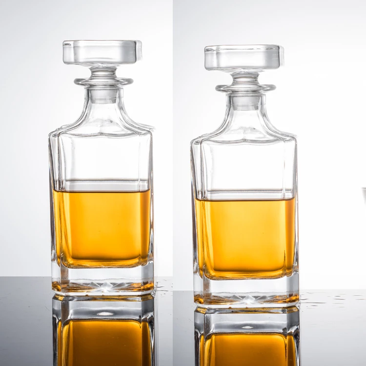 クリスタルガラス蓋コルクスクエアワインデカンターウイスキー