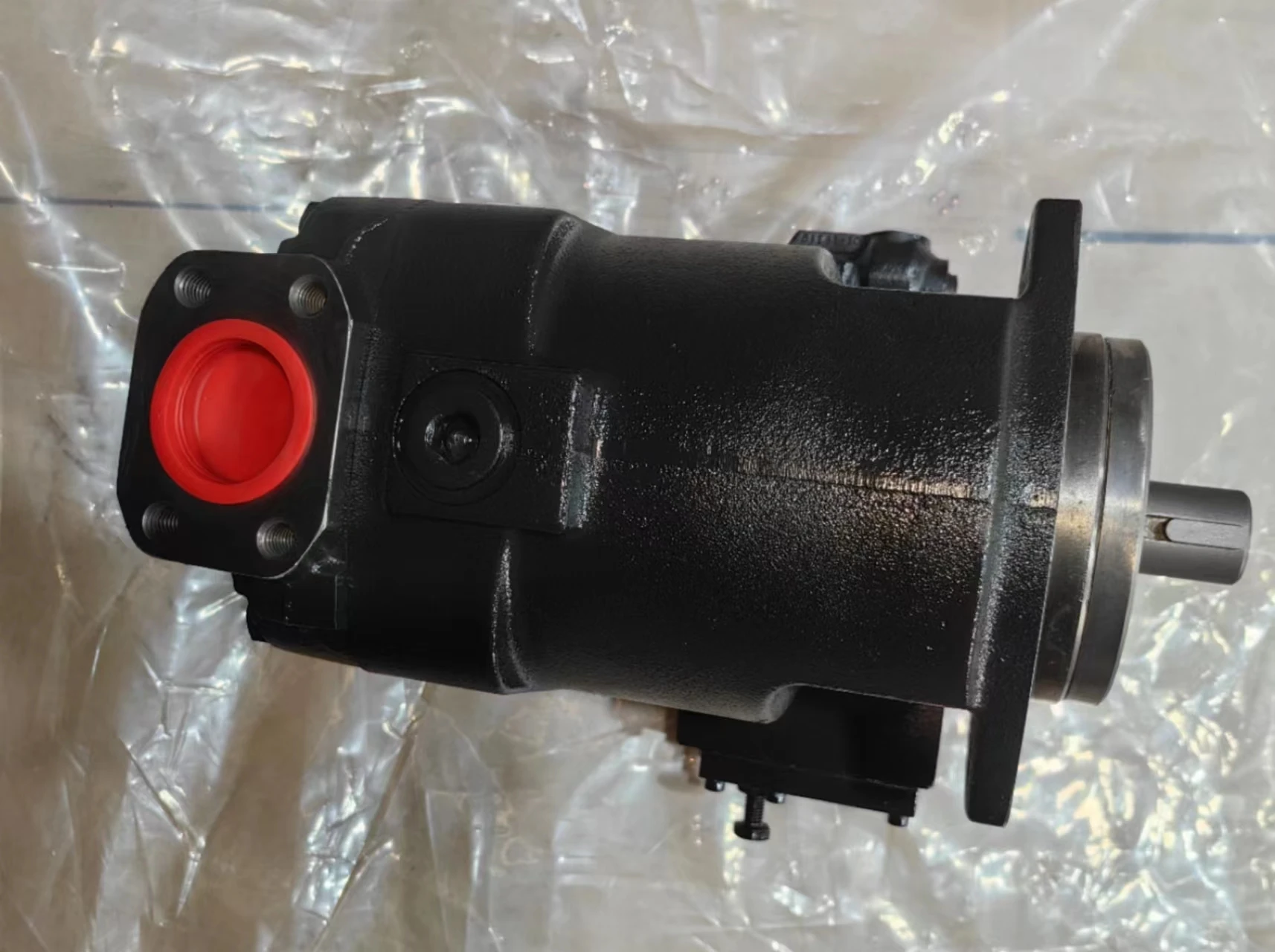 Hot Sell at Piston Oil Pump AT428960 AT180926 AT197383 AT302661 AT353936 High Pressure Variable Hydraulic Piston Pump
