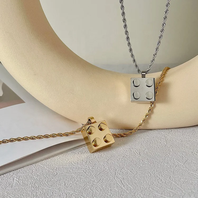 18K Gold Plated Stainless Steel Jewelry Twist Chain LegoBrick Pendant Design INS Accessories Necklaces P223283