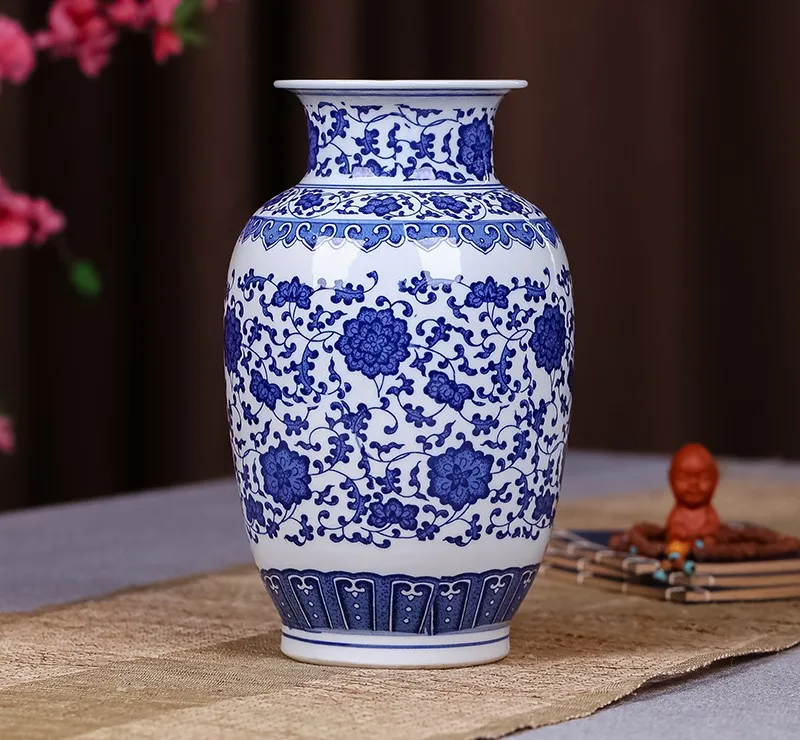 Wholesale Vintage Chinese Style Home Decor Blue and White