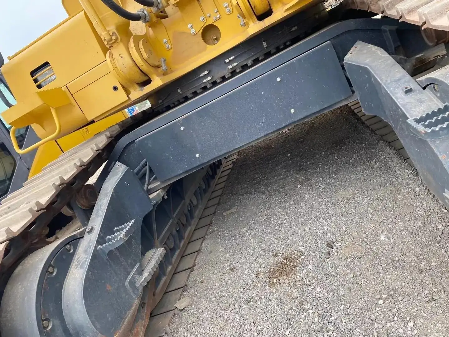 Large Used Komatsu PC850-8MO Excavator with 85ton Operating Weight 3.4 Bucket Capacity and 494kw Power