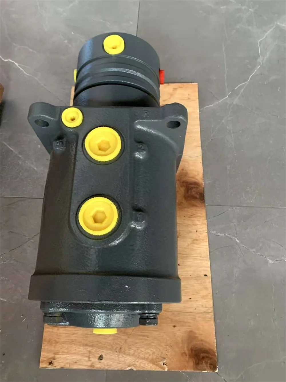 EX1200-5 EX1200-6 ZX450-3 ZX470-5 Excavator Swivel Joint 9183296