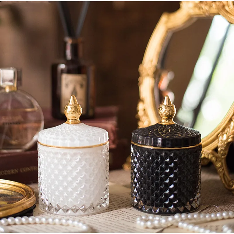 Wholesale Custom Colored Round Glass Storage Container Kitchen Food Glass Candy Jar