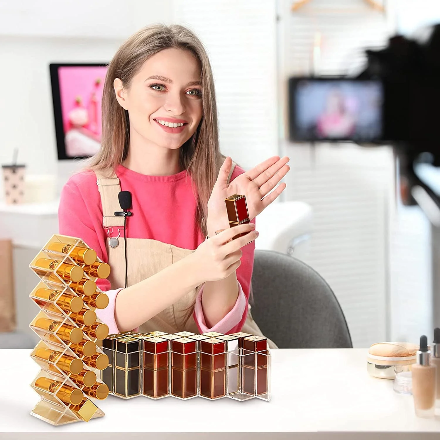 lipstick holder tower