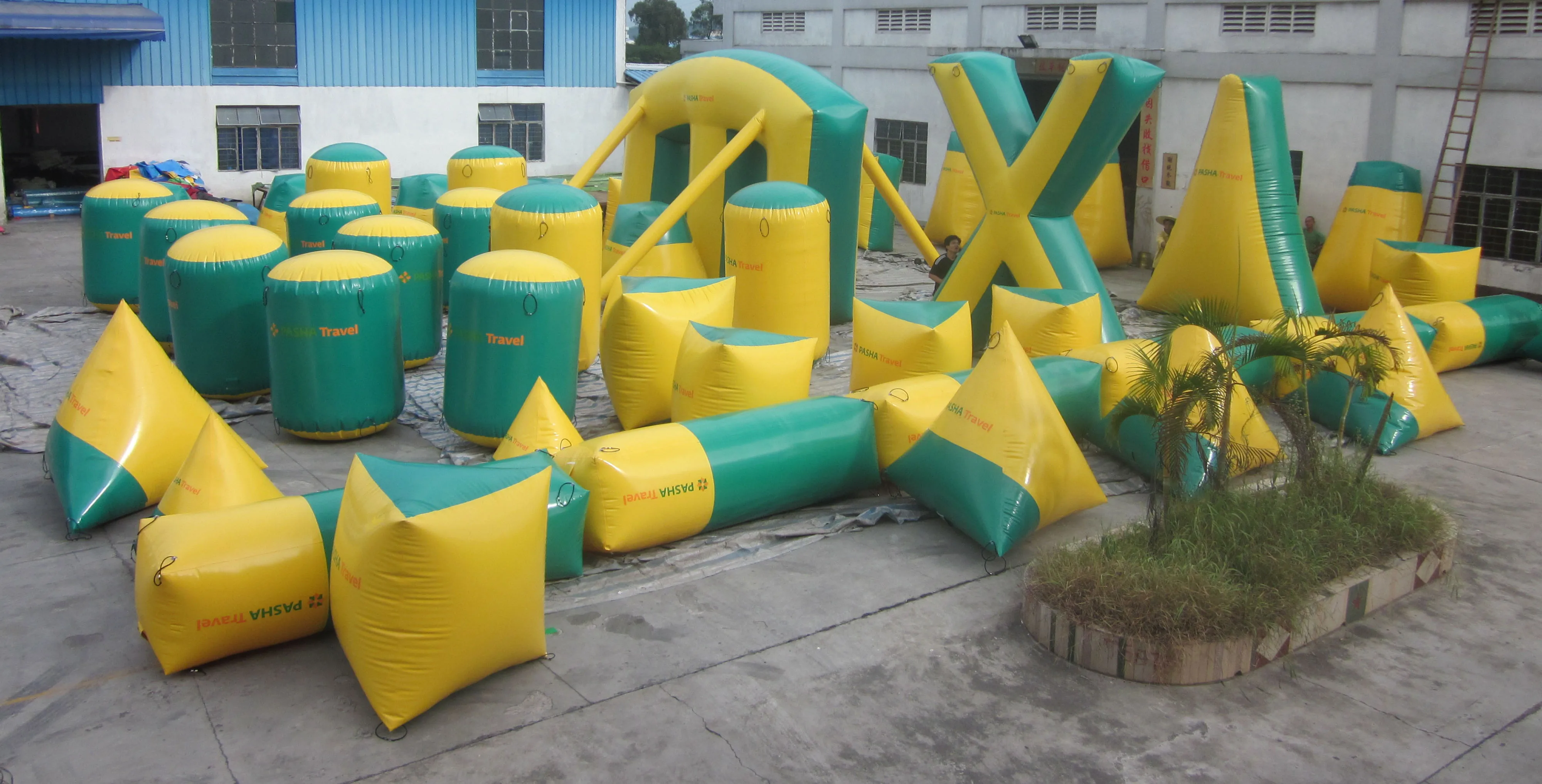 0.6mmpvc 29pcs Cheap Price Inflatable Paintball Bunkers For Crazy