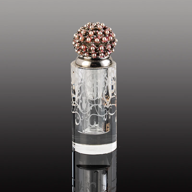 Small Luxury 12ml Glass Oil Perfume Bottle High Quality Crystal Bottle with Unique Flower Cap Crystal Crafts  G-90