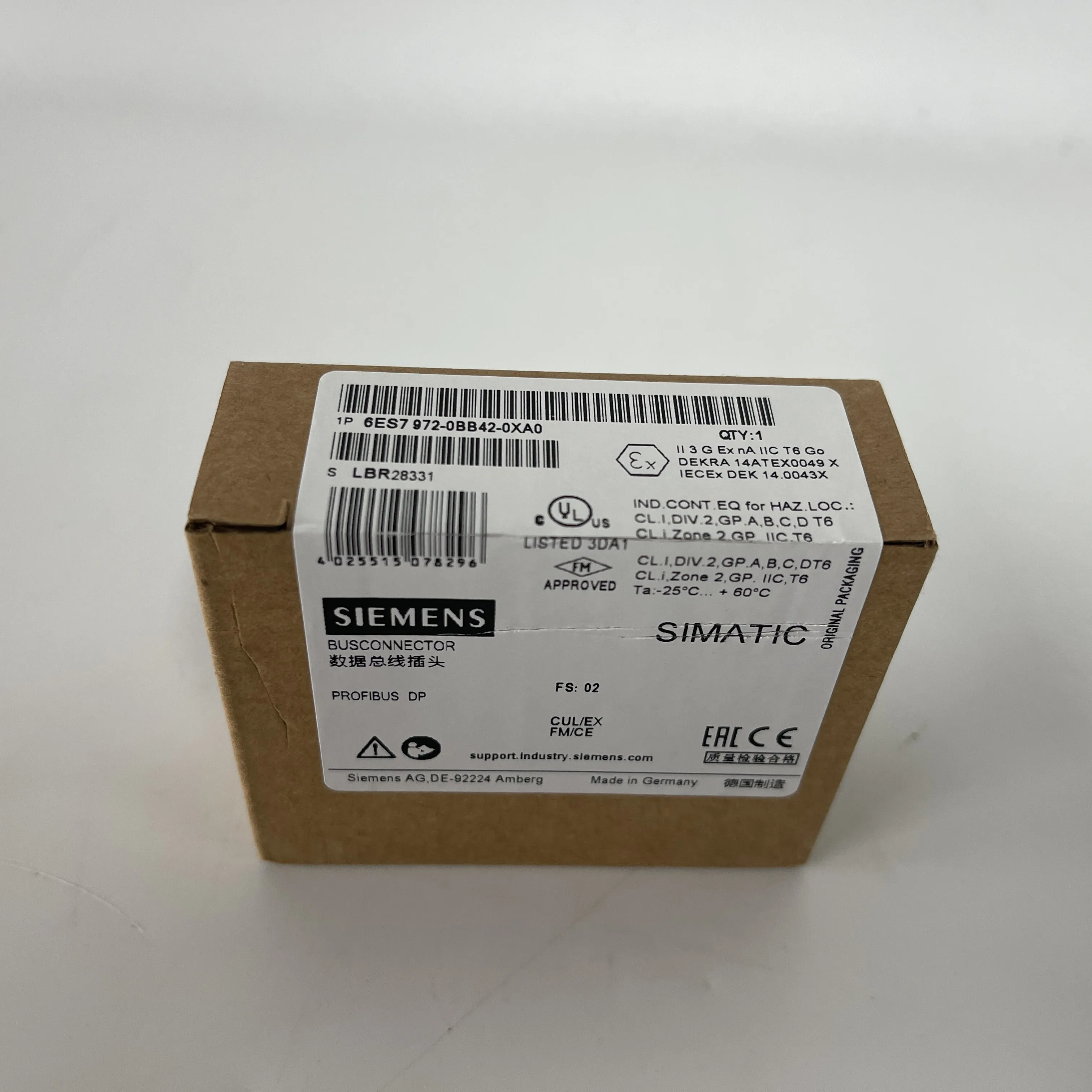 Siemens PROFIBUS Bus Connector 6ES7972-0BB42-0XA0 Siemens PROFIBUS Bus Connector 6ES7972-0BB42-0XA0