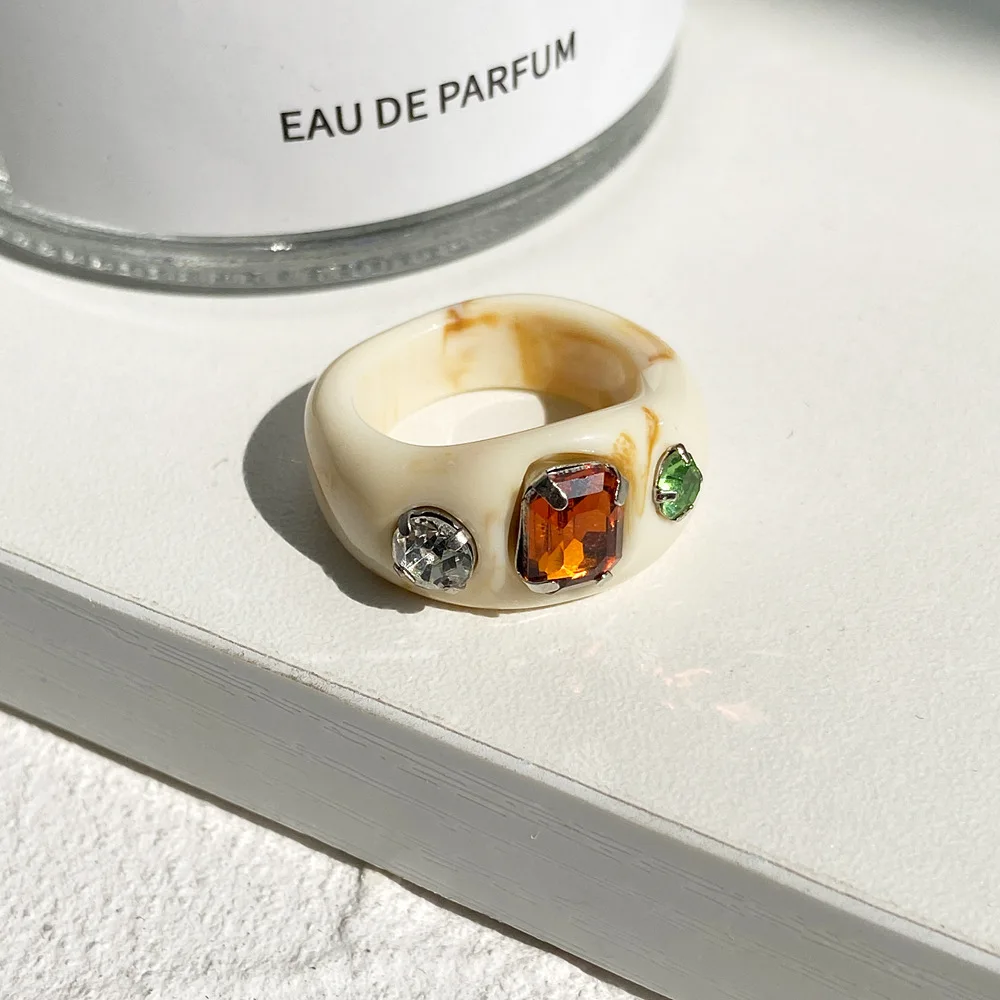 
 Bead Flat Epoxy 2021 Jade Open Big Blue Ear Neon Wood Mold Stud Eye Red Springs Resin Rings  