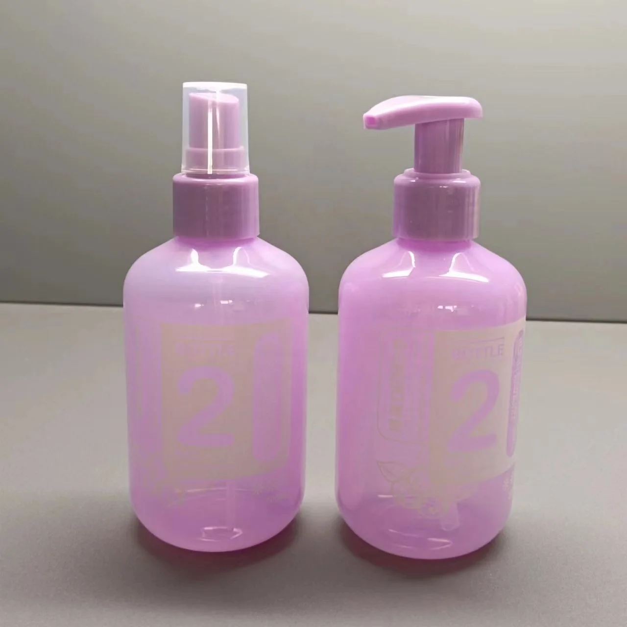 Colorful Pet Plastic Shampoo Bottle Plastic Lotion Spray Bottle 200ml