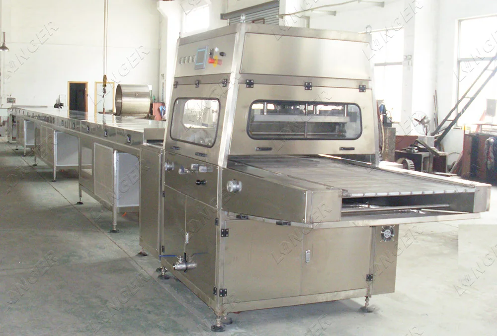 LFM Dates Continuous Chocolate Coating Machine Professional Chocolate Enrobing Line