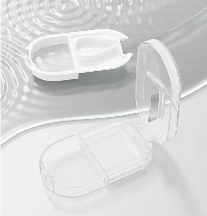 Пластиковый контейнер для таблеток