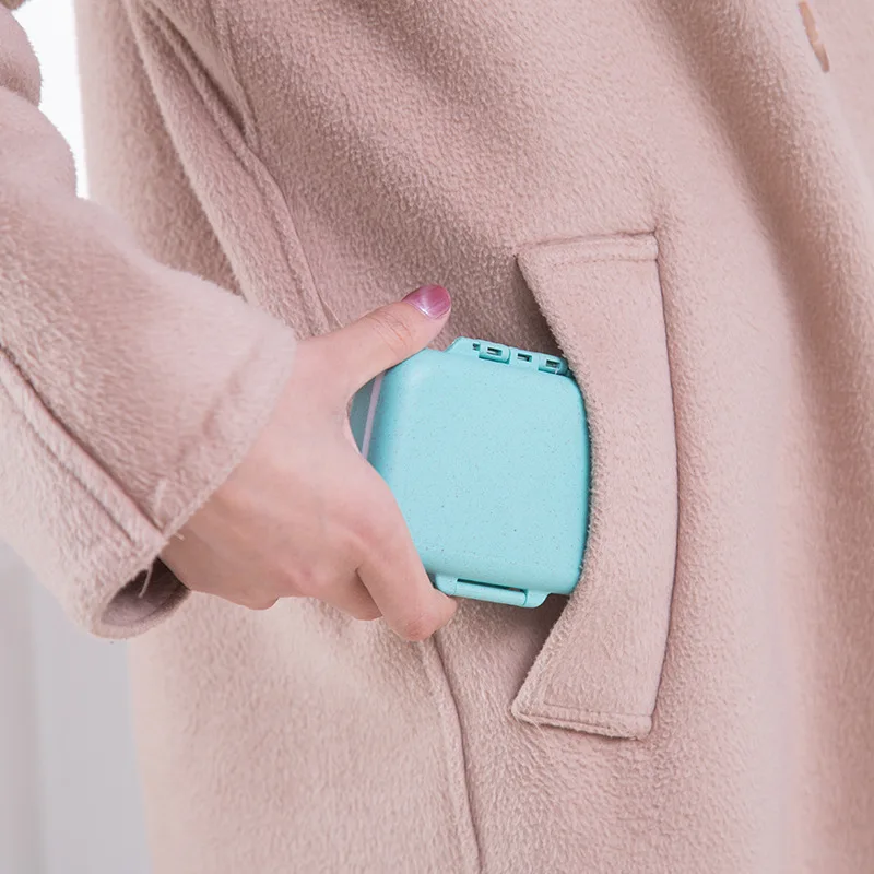 Бесплатный образец индивидуальный логотип дорожный пластиковый мини-органайзер для таблеток 7 дней на неделю