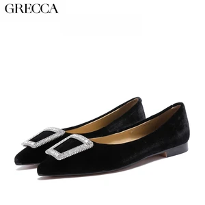 Hot Selling Black Women Dress Elegant Light Weight Single Shoes Soft Sheepskin Pointed Toe Shoes Diamond Flat Shoes