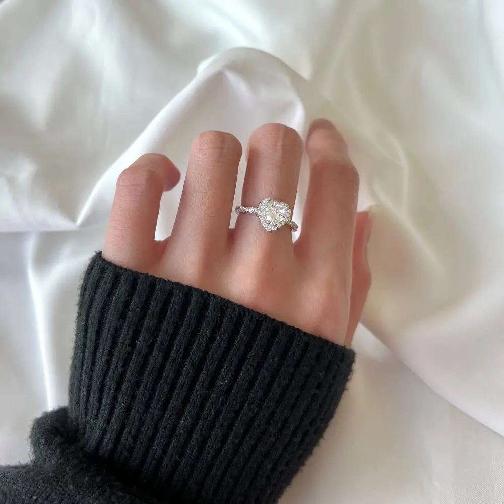 KAKODIY wedding engagement heart shaped Cubic Zirconia ring rhodium plated sterling silver 8A zircon romantic ring detail 3