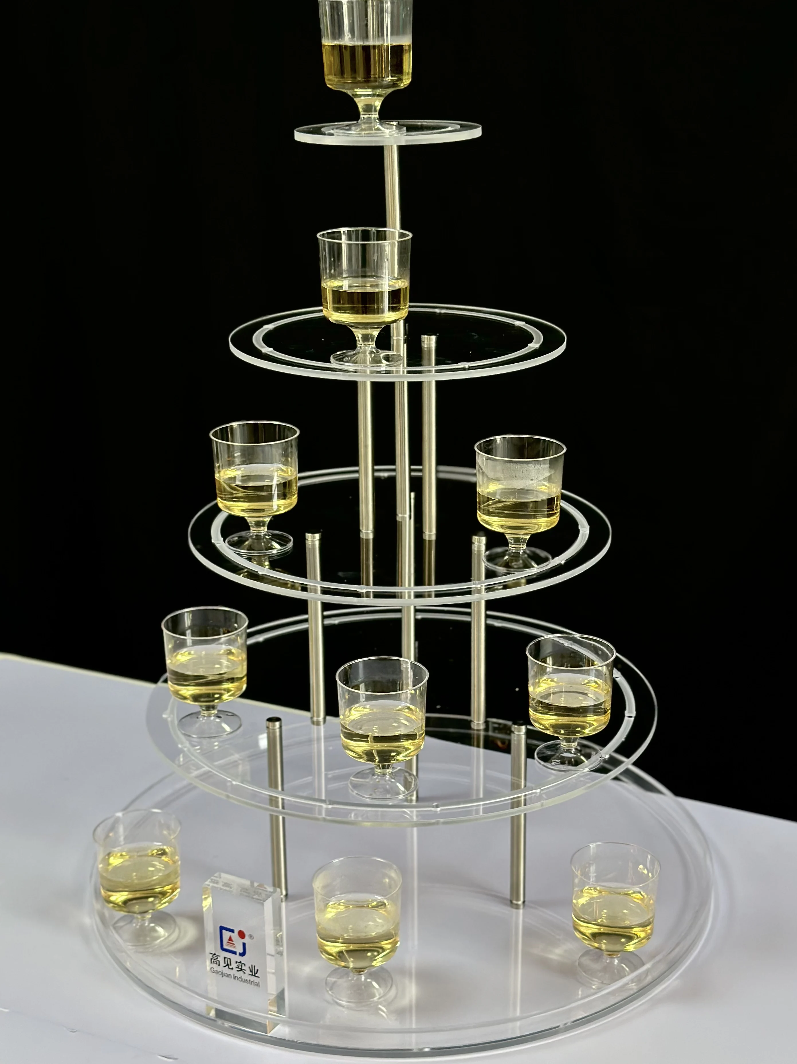 シャンパンタワーディスプレイ、パーティー用の5層ハート型のアクリルゴブレットワインタワー、ロマンチックな赤ワインスタンド60カップ入り、結婚披露宴の誕生 1台光るシャンパンタワーLEDケース「5段用」｜業務用備品の通販