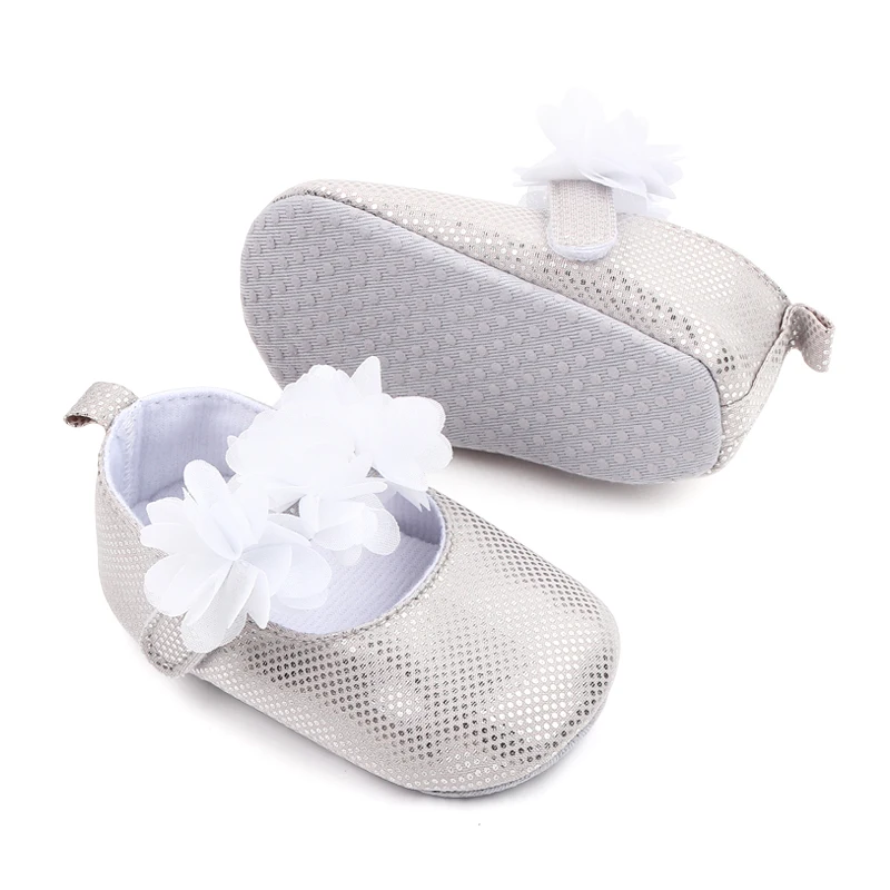 Spring and Autumn Baby Girls Cute Multi-colored Flowers Princess Do Not Drop Shoes Indoor Toddler Shoes supplier