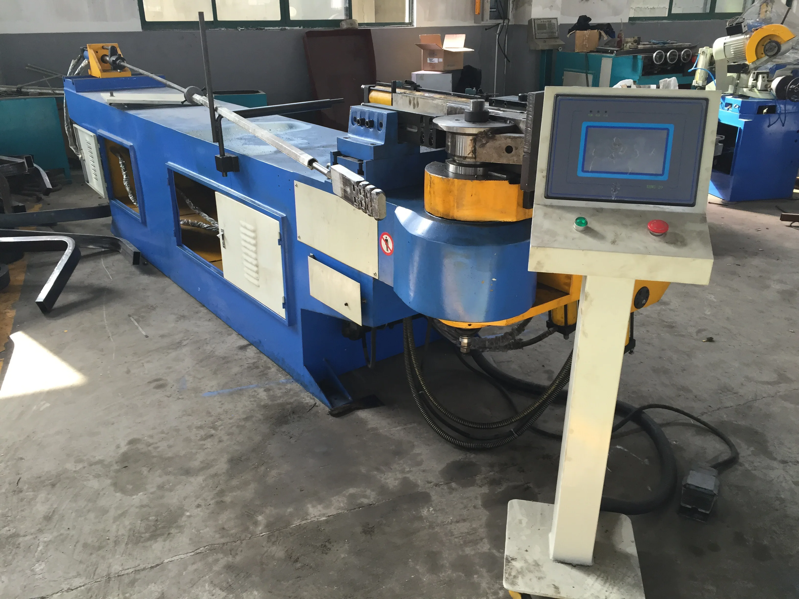 Accurl 129NC Pipe and Tube Bending Machine Tube Bender with Easy-to-read Degree Indicator to Help Achieve Correct Bend Degrees