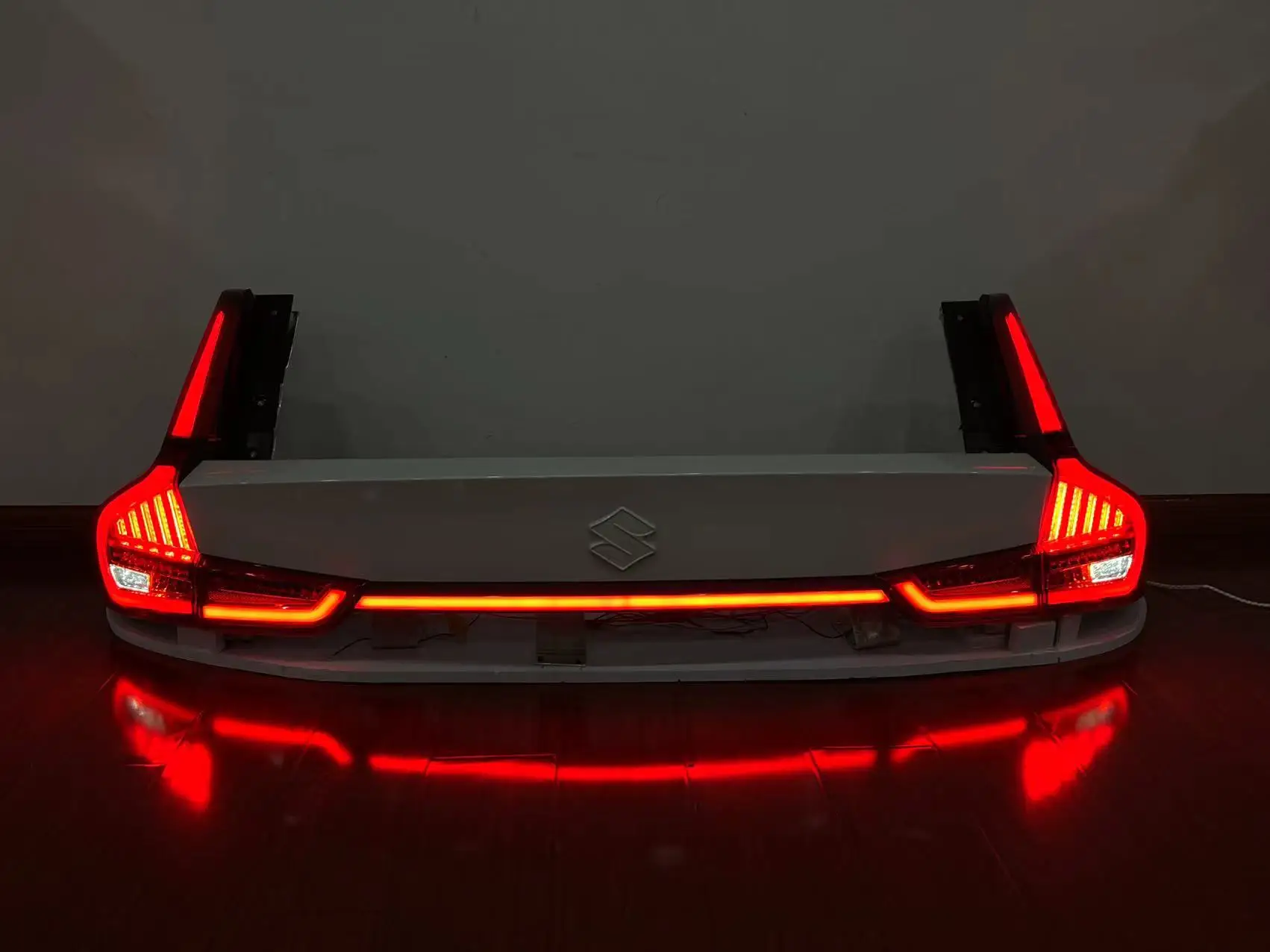 Wholesale Full LED Tail Lamp For Suzuki Ertiga XL7 XL6