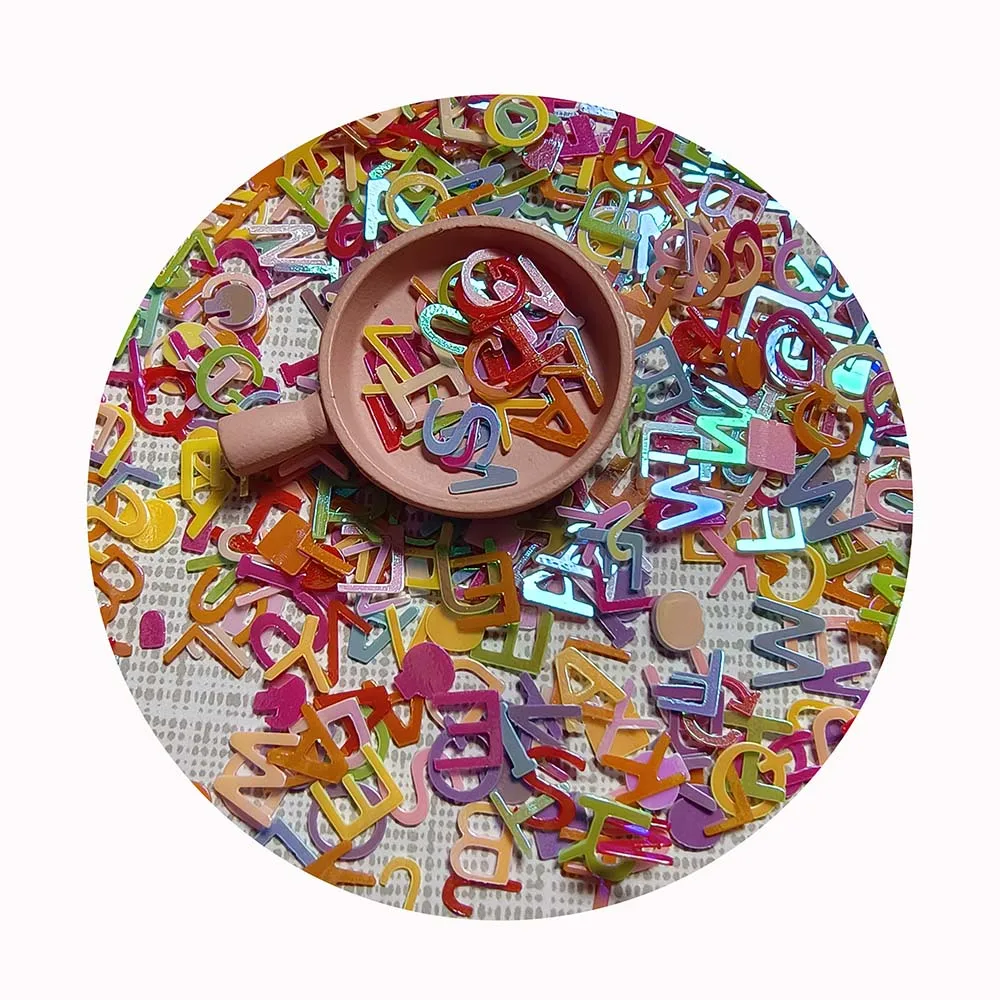 Смешанные буквы английского алфавита от A до Z свободные блестки разноцветные пайетки для рукоделия шитья скрапбукинга