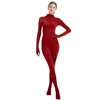 Rojo intenso [brazos y pies visibles]