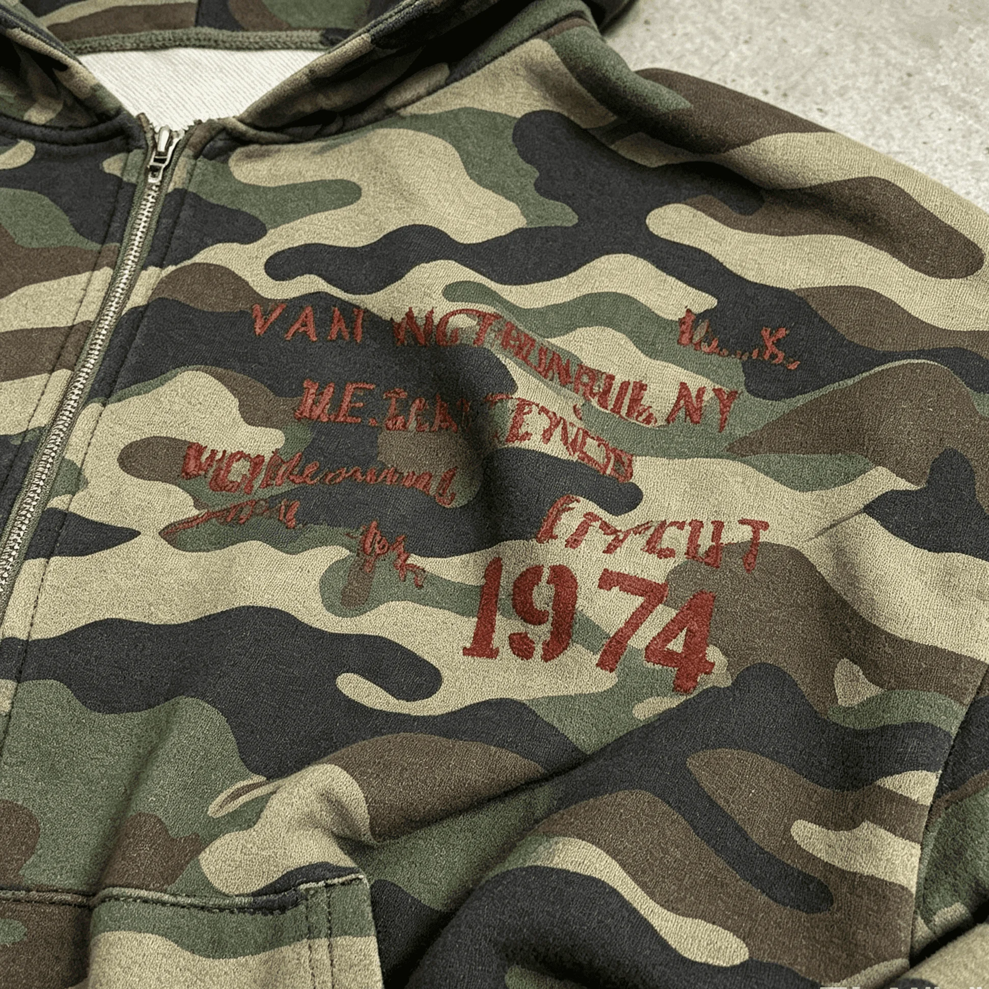 Custom Vintage Camo Zip up Hoodie Mens Oversized Streetwear Printed American Flag Patch Heavyweight Cotton Casual Sweatshirt gallery 4