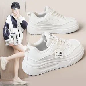 Q1803 Manufacturers New Design Women's Simple Sport Casual Shoes Women Daily Chunky Sneakers