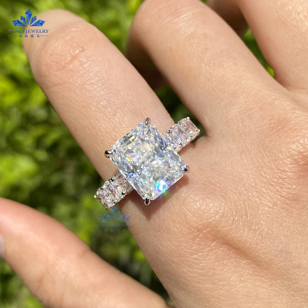 Diamond Substitute Moissanite Stone Engagement Ring 30 Moissanite