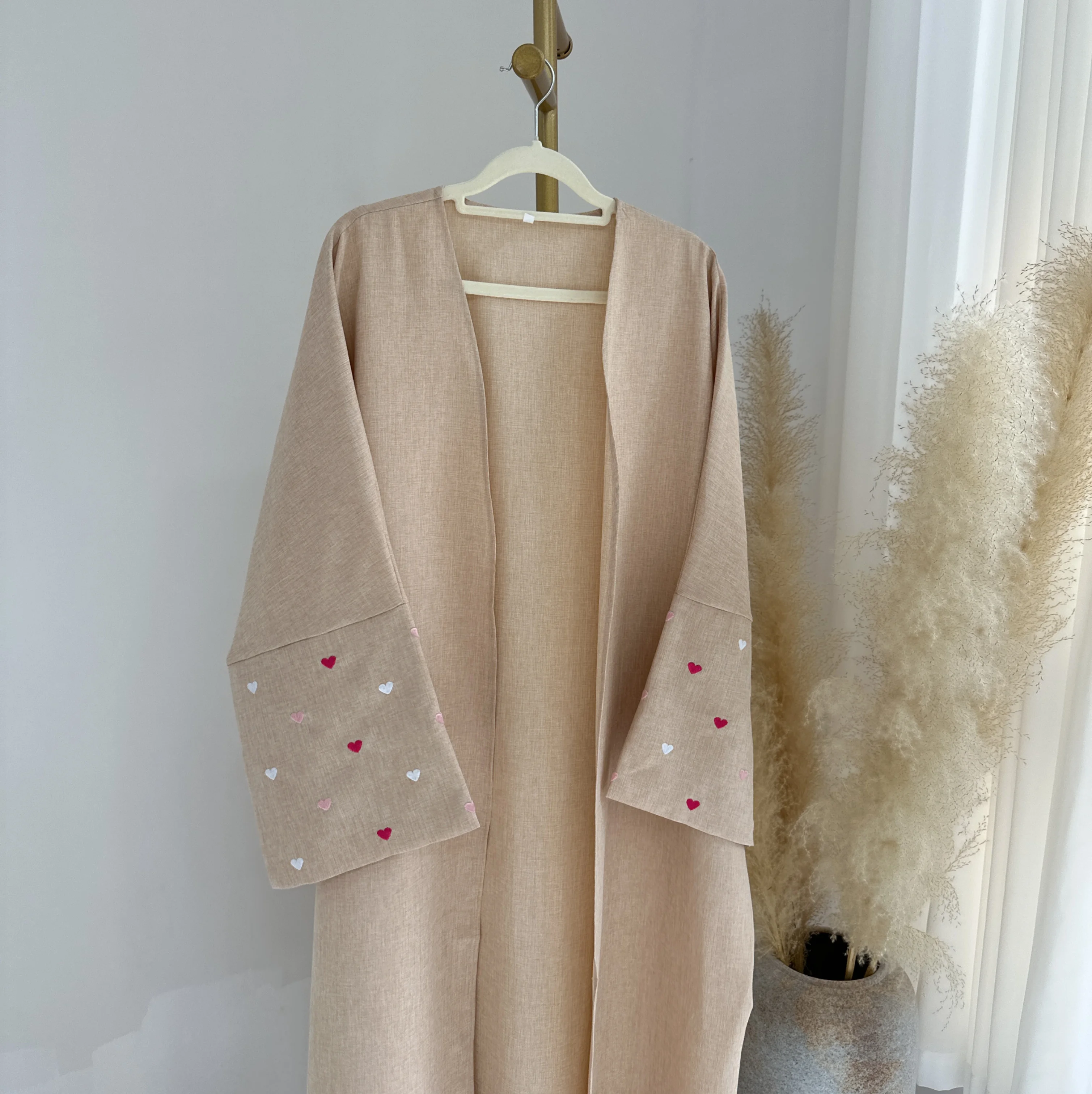2024 Women's Eid Embroidered Heart Abaya Open Front Cardigan Maxi Dress Breathable Arabian Robe for Ramadan Elegant Ialam