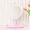 Cuore rosa tipo di ricarica (LED a tre colori)